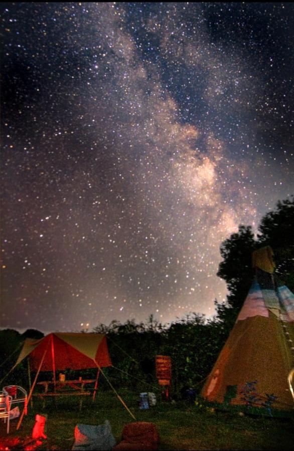 Big Sky Tipi Holidays Wartling Exterior foto